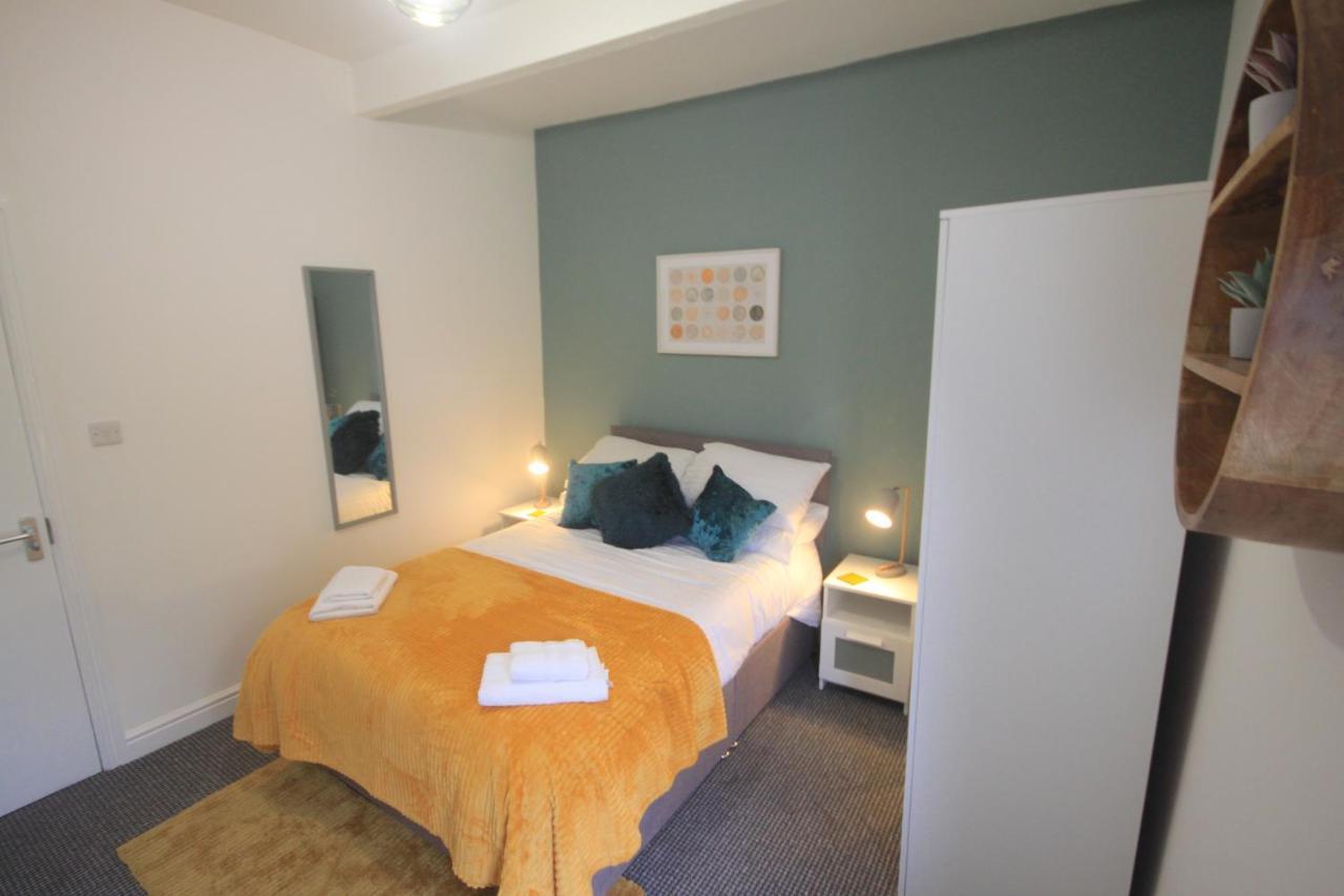 The Proof Room Cannock Exteriör bild